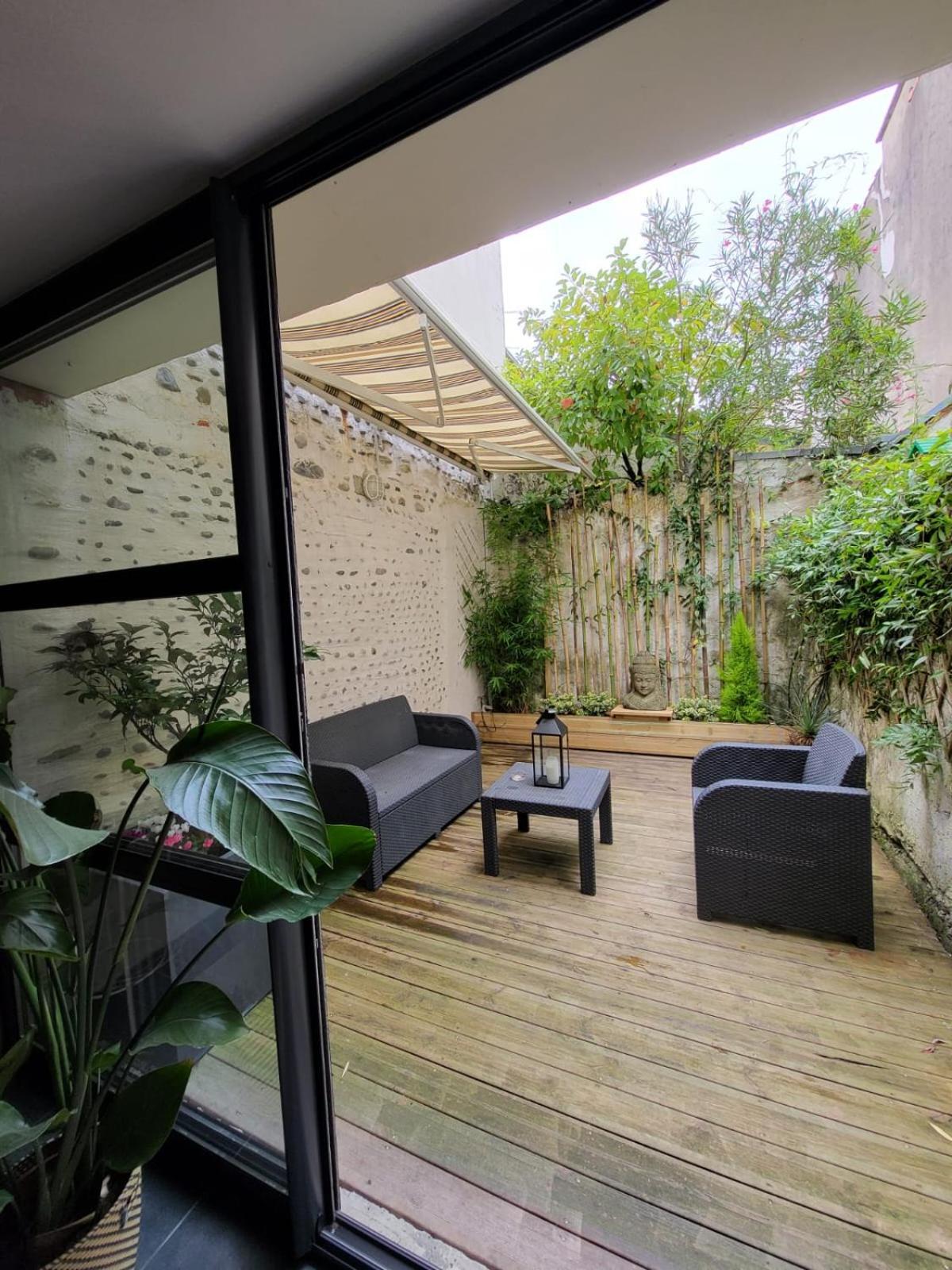 Le Patio - Appartement Calme - Hyper Centre Pau Luaran gambar